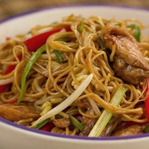 Chow Mein de Vegetales