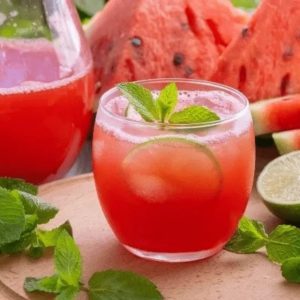 Agua de Sandía y Albahaca